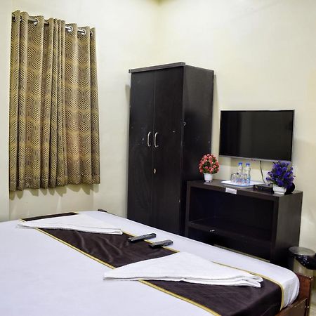 Skyotel Hotels & Banquets Vijayawada Luaran gambar